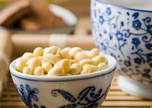 榨豆?jié){的豆渣可以吃嗎？什么人不能吃豆渣？