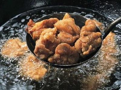 食用煎炸食物害怕致癌物,炒完菜應馬上刷鍋