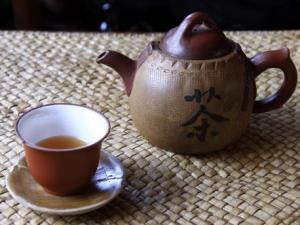 春節聚會該喝什么茶？科學飲茶身體好