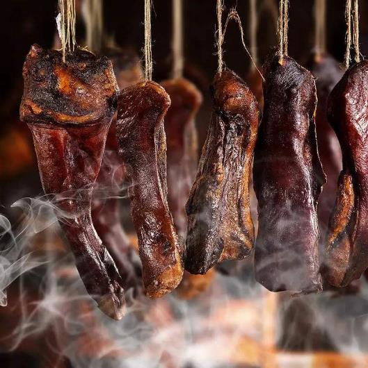 臘肉是發物嗎?臘肉是酸性還是堿性?臘肉發霉了能吃嗎