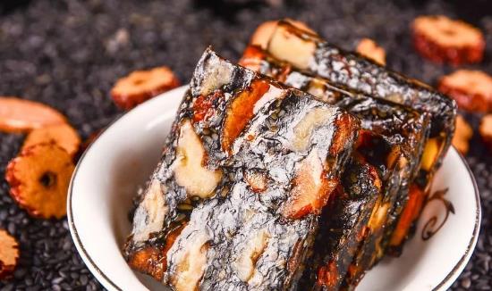 吃阿膠有哪些副作用?阿膠不宜與哪些東西食用?