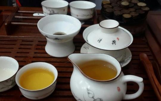 喝茶的好處多多,那么女性哪些時候不宜喝茶?