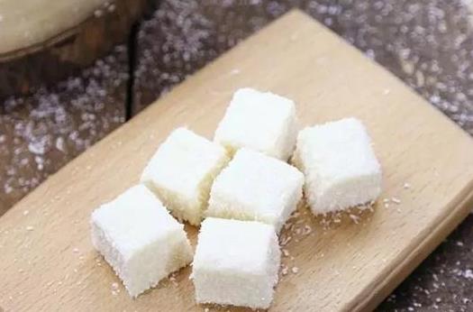 牛奶小方沒有椰絲椰蓉用什么可以代替?牛奶小方不加淡奶油好吃嗎