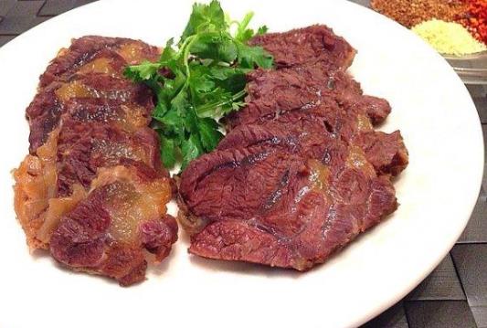 黃牛和水牛哪個肉質口感更好?怎么看牛肉是黃牛還是水牛