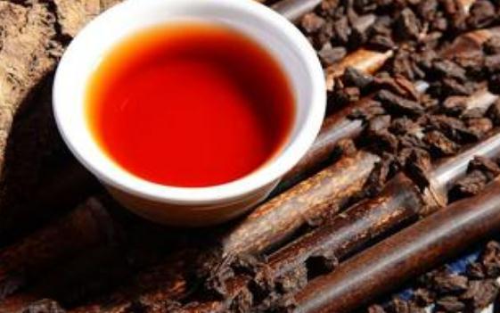 喝普洱茶頭暈是怎么回事?喝普洱茶會有哪些不良反應?