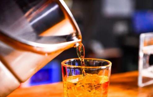 可樂桶里面是什么酒?可樂桶用什么威士忌調(diào)?