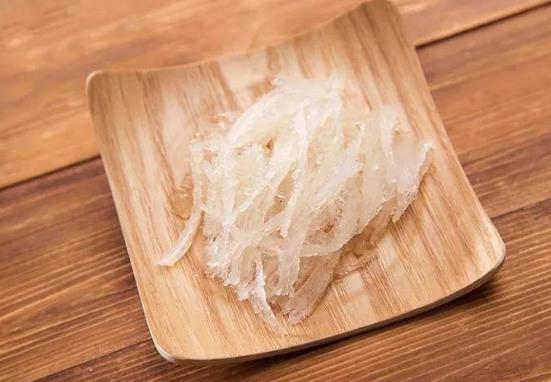 燕窩發黑了還能吃嗎?燕窩有點濕能曬一下嗎?