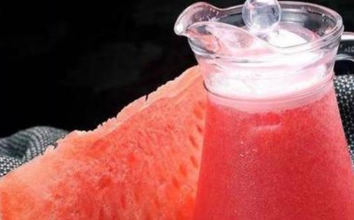 經期可以吃西瓜嗎?感冒發燒的人可以吃西瓜嗎?