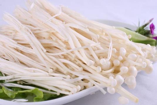 金針菇不洗可以直接吃嗎?吃金針菇要注意什么事項(xiàng)?