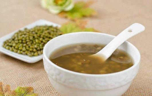 綠豆糖水不放冰箱會壞嗎 綠豆糖水放冰箱第二天還需要煮嗎