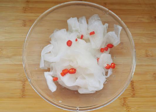 雪碧泡蘿卜可以放進(jìn)冰箱里面嗎?雪碧泡蘿卜多久可以吃?