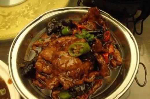 鯰魚屬于發(fā)物嗎?鯰魚和什么搭配最有營養(yǎng)?