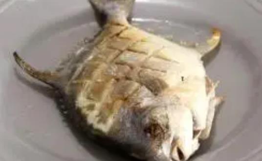 鯧魚是發物嗎?鯧魚有哪些功效?