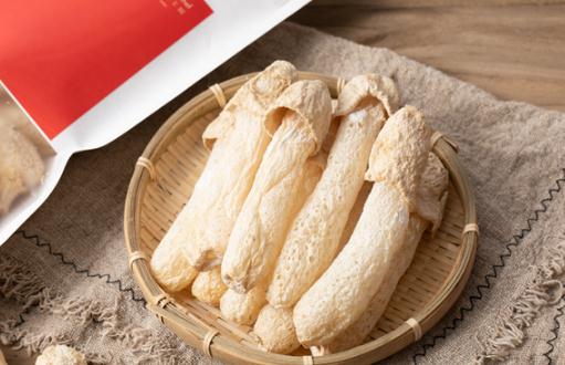 竹蓀是發(fā)物嗎 竹蓀上面的紗網(wǎng)能吃嗎