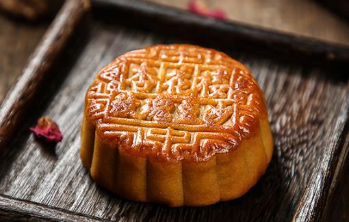 月餅回油是常溫還是放冰箱 為什么月餅放三天回油還是有點硬