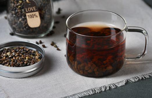 體內濕氣重可以喝決明子嗎 決明子茶和苦蕎茶能一起喝嗎