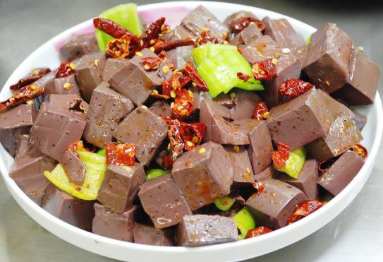 鴨血可以冷凍嗎?吃鴨血有什么好處?