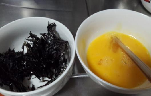 吃紫菜可以補鈣嗎?吃紫菜有哪些功效?