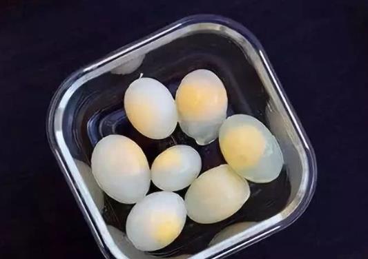 水煮鴿子蛋幾分鐘之后才能熟?鴿子蛋可以沖開水喝嗎?