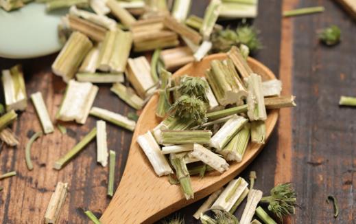 益母草可以催月經嗎 益母草調經一般吃幾天