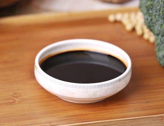 經常吃醬油會致癌嗎?醬油是炒菜的時候放還是好的時候放