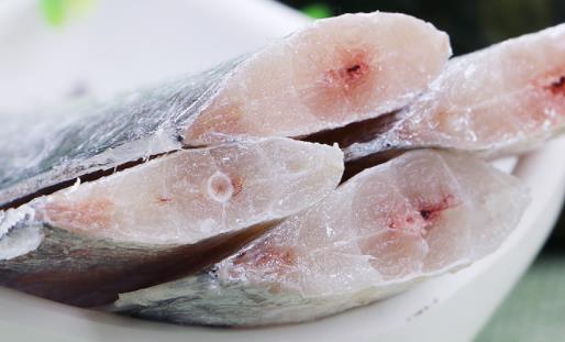 帶魚為什么會有煤油味 冷凍了12個月的帶魚還能吃嗎