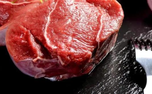牛肉有綠色熒光能吃嗎?牛肉有股酸味是壞了嗎?