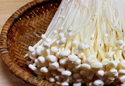 吃金針菇不消化有營養(yǎng)嗎?為什么吃金針菇會(huì)不消化?