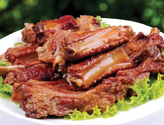 超市的排骨比市場(chǎng)排骨便宜正常嗎?粉蒸排骨發(fā)黑是怎么回事