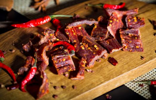 什么樣的牛肉干保質(zhì)期長些?牛肉干的保質(zhì)期是多久?