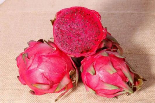 為什么吃紅心火龍果尿液會變紅?火龍果可以放多久