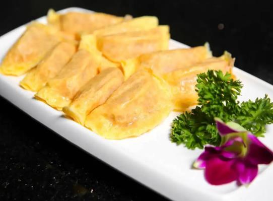 蛋餃吃起來發酸怎么回事?蛋餃做好了吃不完要怎么保存