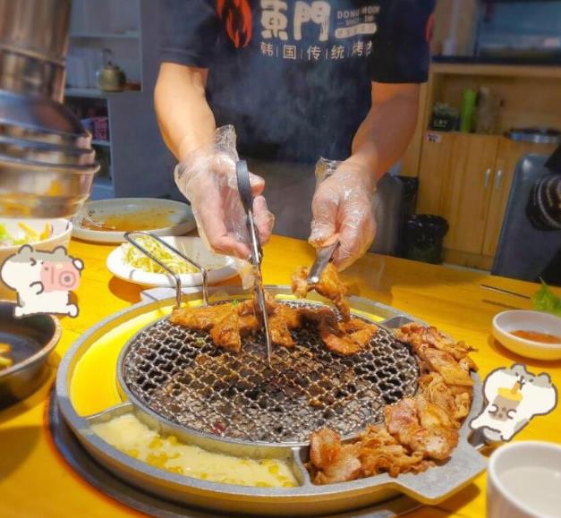 東門韓國傳統烤肉韓國料理加盟費及地址(總店咨詢)