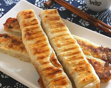 如何做老北京褡褳火燒?老北京褡褳火燒的做法