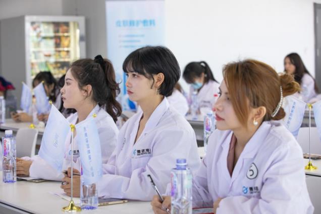 綻妍&新氧探廠活動圓滿落幕,用實力傳遞國貨自信
