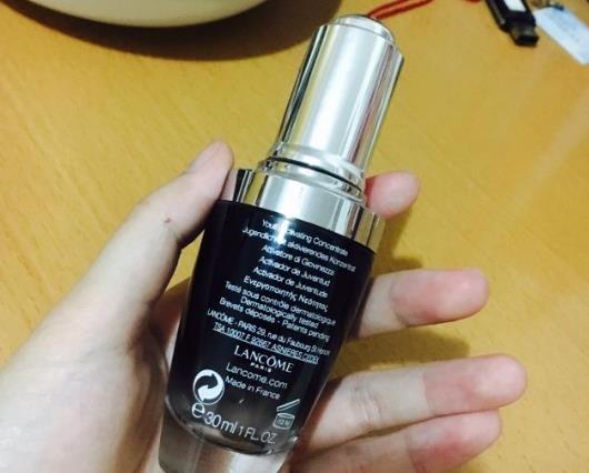 小黑瓶要搭配其他精華一起使用嗎?蘭蔻小黑瓶含有酒精嗎?