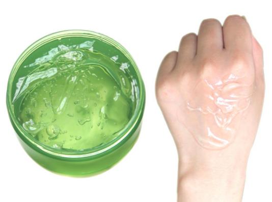 蘆薈灌膚真的有用嗎?蘆薈膠適合什么年紀(jì)的人?