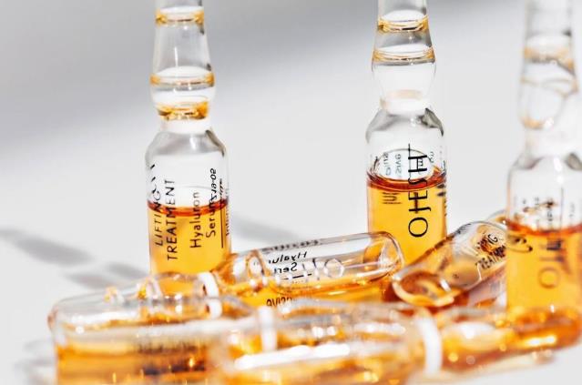 歐婭詩涂抹式玻尿酸怎么樣?小9瓶幫你在音樂節保持皮膚好狀態!