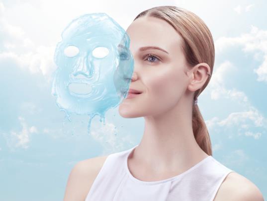 晚上臉太干可以貼兩張面膜嗎?敷完面膜后長痘是在排毒嗎