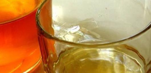 用食物拯救肌膚問題 這些美食可以護(hù)膚要記好
