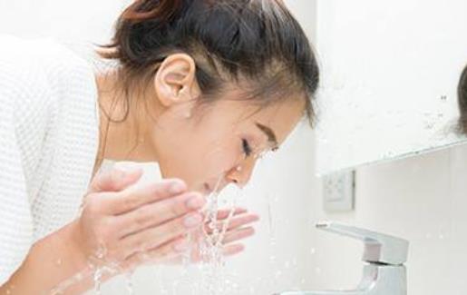 夏季美白是一個非常重要的食物 5個方法可美白