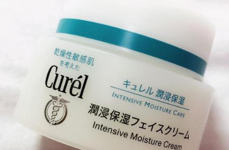 面部肌膚太干燥了更會感覺特別難受 幫你解決面部干燥的五妙招