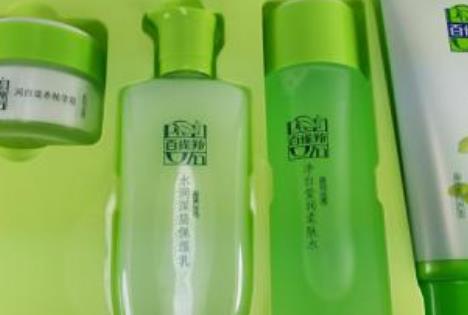面部肌膚太干燥了更會感覺特別難受 幫你解決面部干燥的五妙招