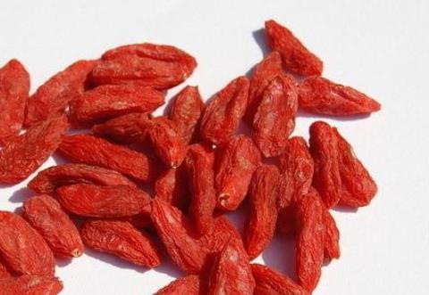 眼睛是心靈的窗戶眼睛的健康很重要 眼部保養方法