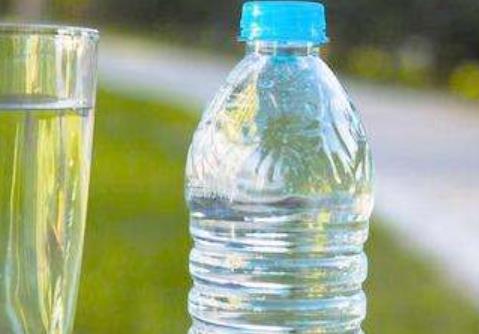 揭秘秋季護膚的五大謊言 護膚的過程中不免會陷入誤區