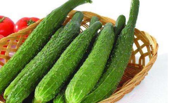 夏季高溫濕熱皮膚或油膩 護膚養膚的13種食物