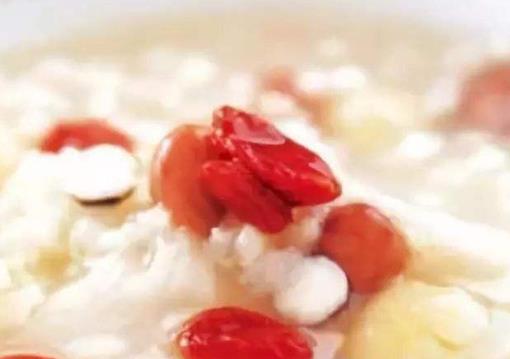 關(guān)于護(hù)膚的美容食譜 護(hù)膚產(chǎn)品可謂是包羅萬象