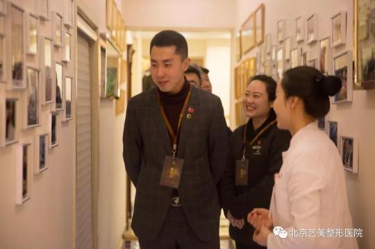 藝美王東整形如何 奔馳鵬龍瑞星強強聯手 達成高端品牌聯盟