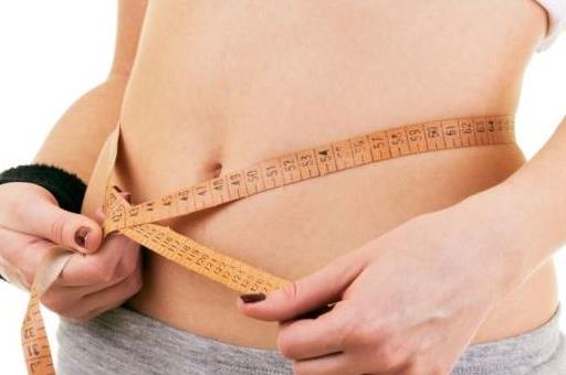 通過束腰來讓自己的腰變細(xì)有什么危害 適合瘦腰的日本瘦腰法