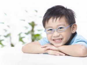 近視眼手術安全嗎？近視眼手術后遺癥